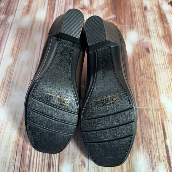 Clarks Size 6.5 Brown Leather Suede Block Heel Oxford Ankle Booties Boots Shoes - Picture 8 of 10